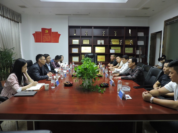 熱烈歡迎恒大、聯(lián)東集團(tuán)領(lǐng)導(dǎo)蒞臨我司考察指導(dǎo)工作