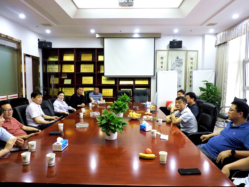 潘塘街道全體班子成員蒞臨我司指導調(diào)研